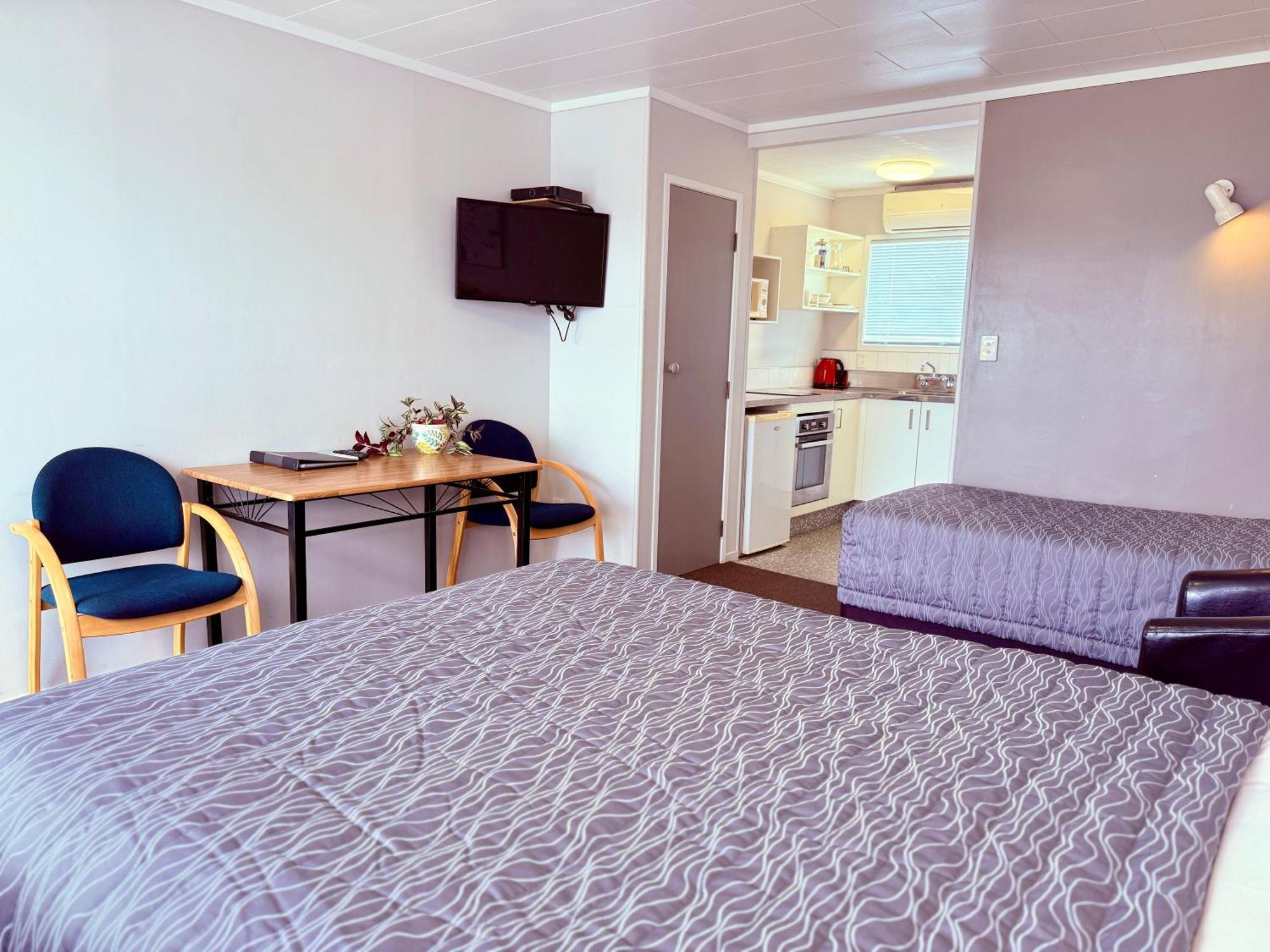 Continental Motel