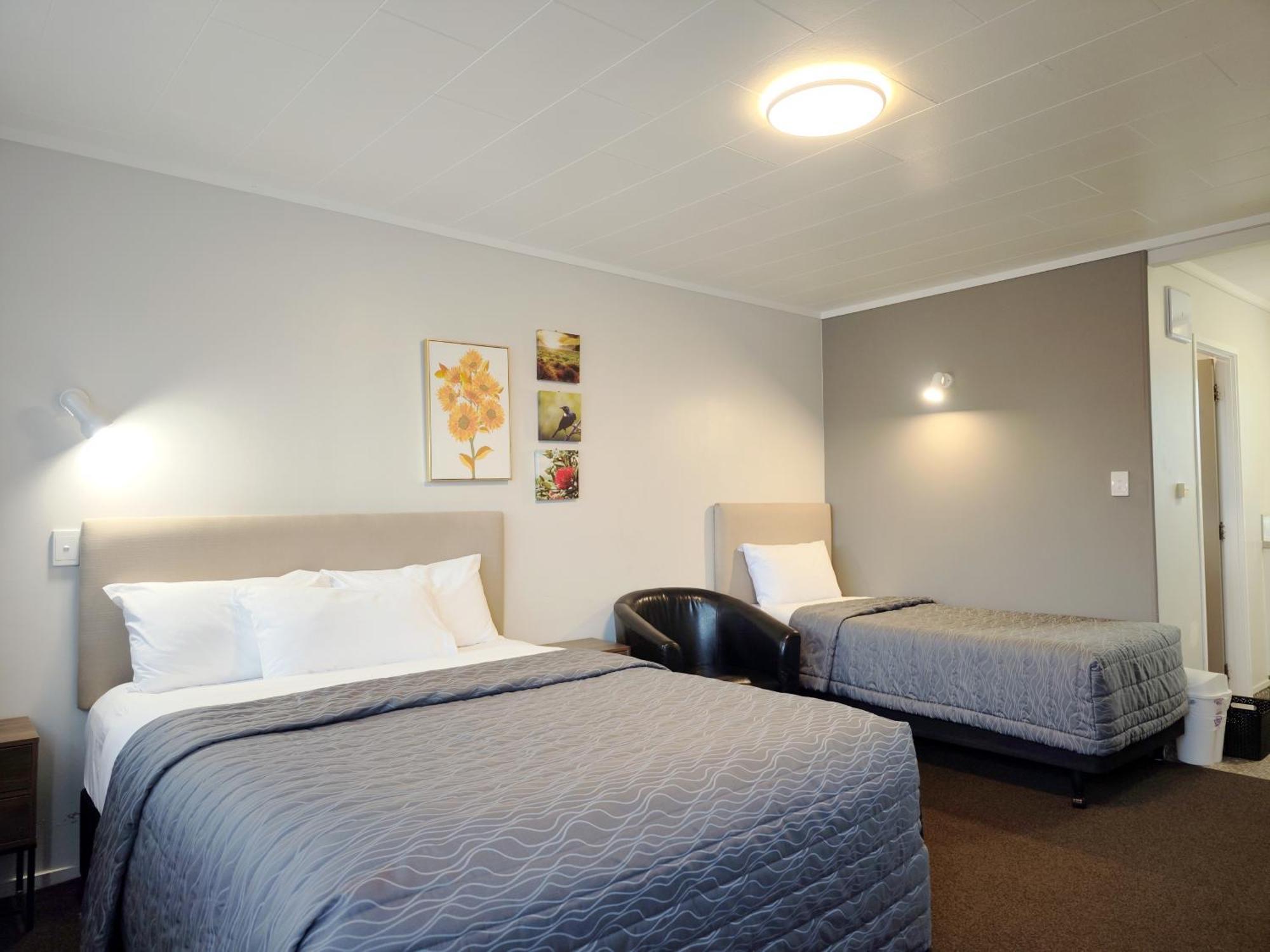Continental Motel